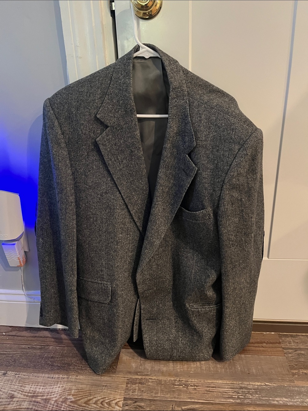 Men's Gray Herringbone Wool Blazer